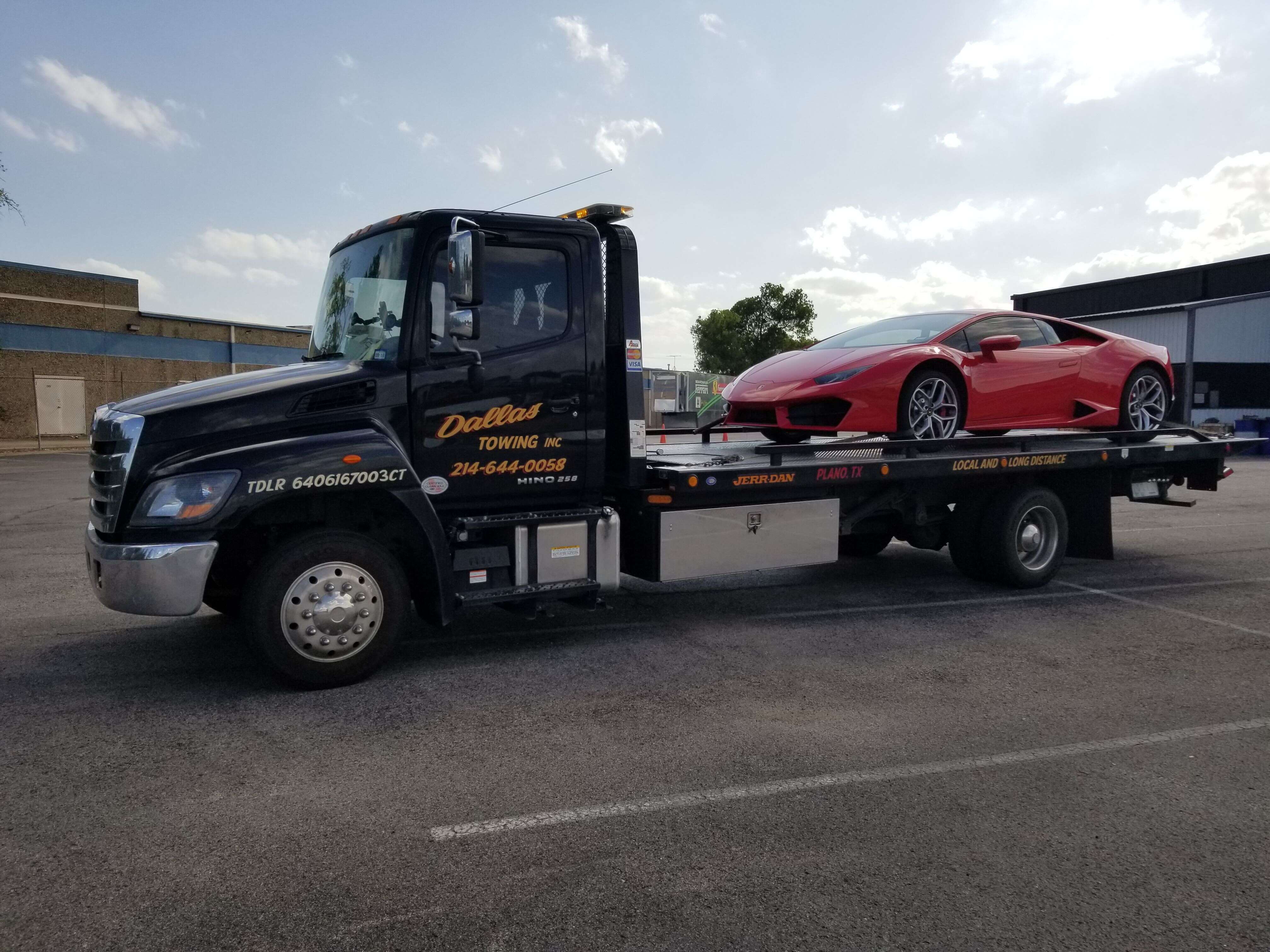 Dallas Towing business image in Dallas, TX