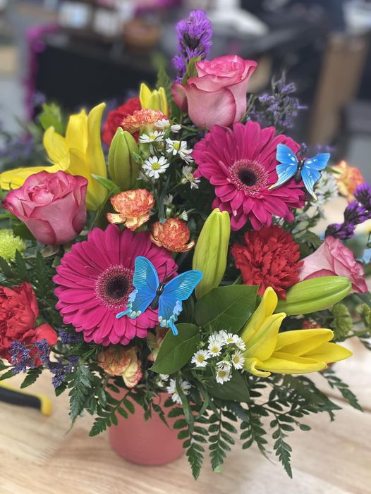 Joni's Flower Shop business image in Poseyville, IN
